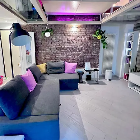 Апартаменты Glass Floor Loft *